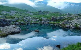 Blauer Abudelauri See Georgien
