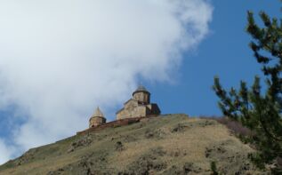 Gergeti Kloster in Stepanzminda