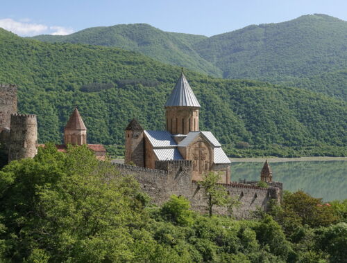 Ananuri Festung