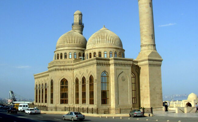 Teaserbild Rundreise Georgien, Armenien, Aserbaidschan 21 Tage – Juma Moschee