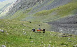 Tanie See Trekking Georgien
