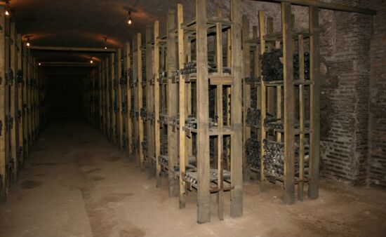 Weinreise Georgien Zinandali Weinkeller