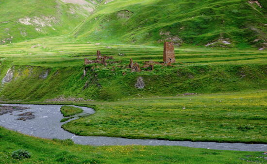 Wanderreisen Georgien - Verlassene Festung im Trusso-Tal