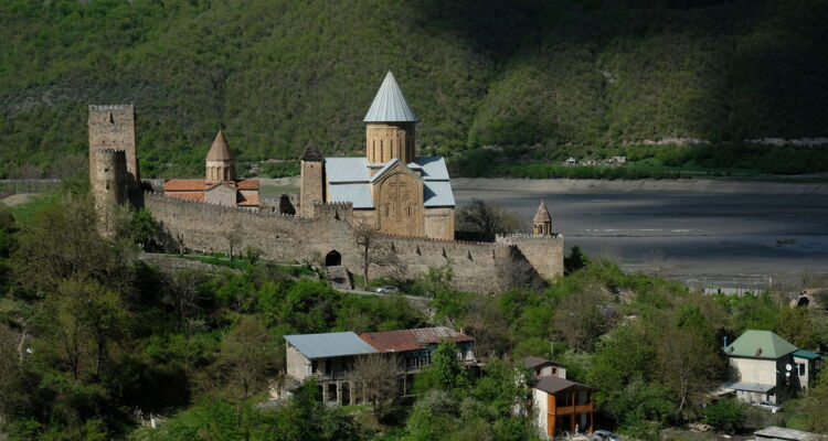 Wehrkirche Ananuri