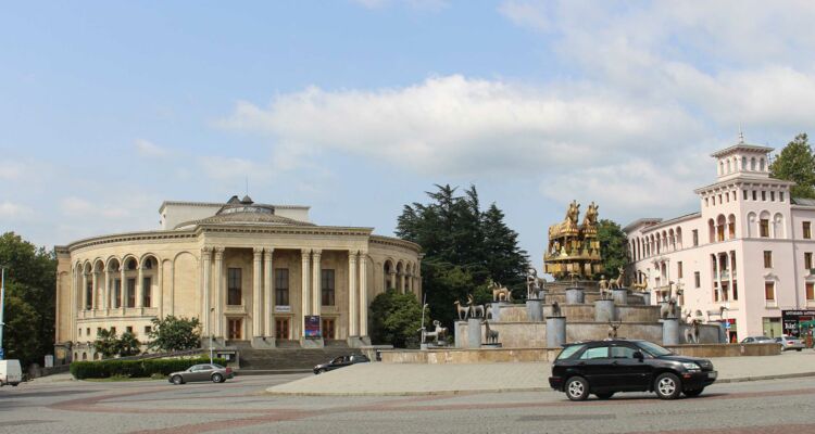 Kutaissi, Theater