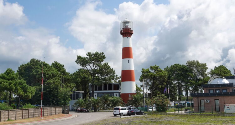 Leuchtturm Poti