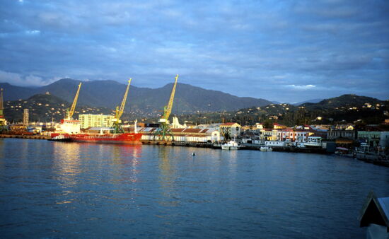 Fotoreisen Georgien - Hafen von Batumi