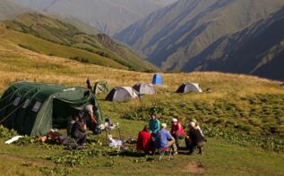 Tuschetien Trekking, Zeltplatz Azunta Pass