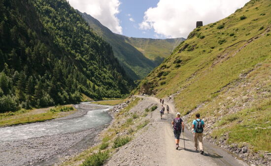 Trekking Georgien - Wanderer in Tuschetien