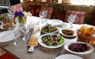Nika Weingut Ateni